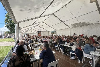repas-assis-producteurs-landais-evenement